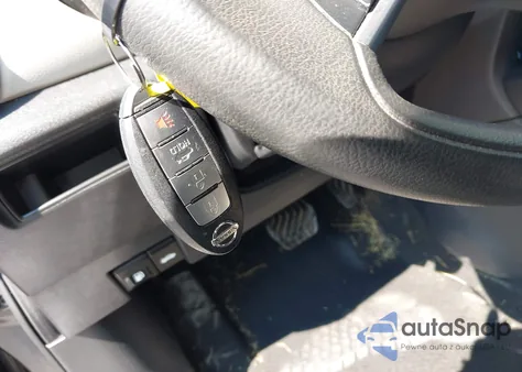 2021 Nissan Versa Sv Xtronic Cvt z USA, uszkodzony, nr VIN 3N1CN8EV4ML824824